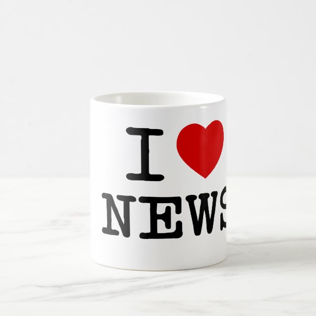 I Love News mug (Center)