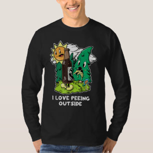 I Love Peeing Outside Retro Camping Drinking Hiki T-Shirt