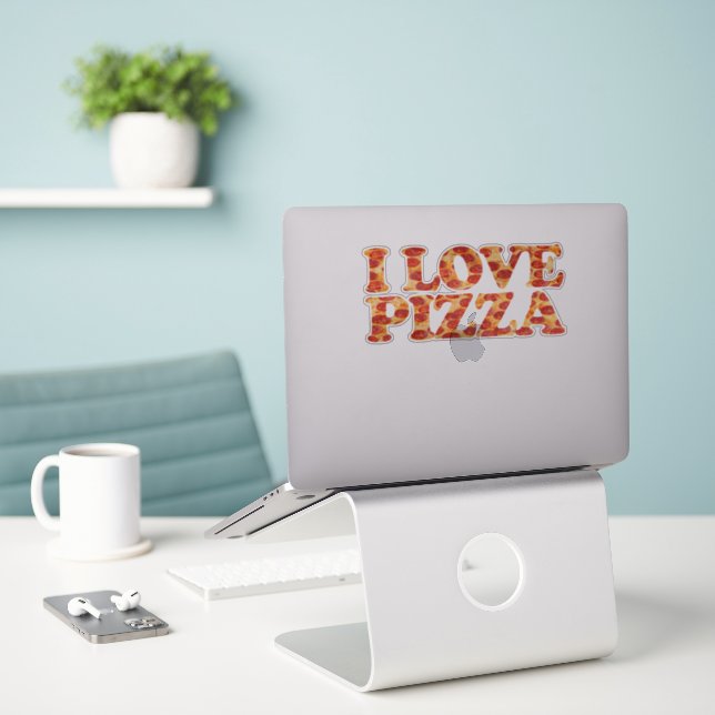 I LOVE PIZZA  (Laptop On Desk)