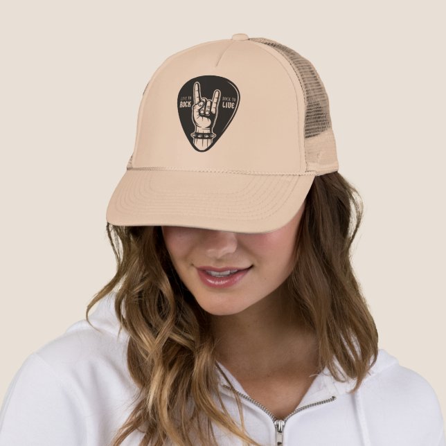 I love rock trucker hat (In Situ)