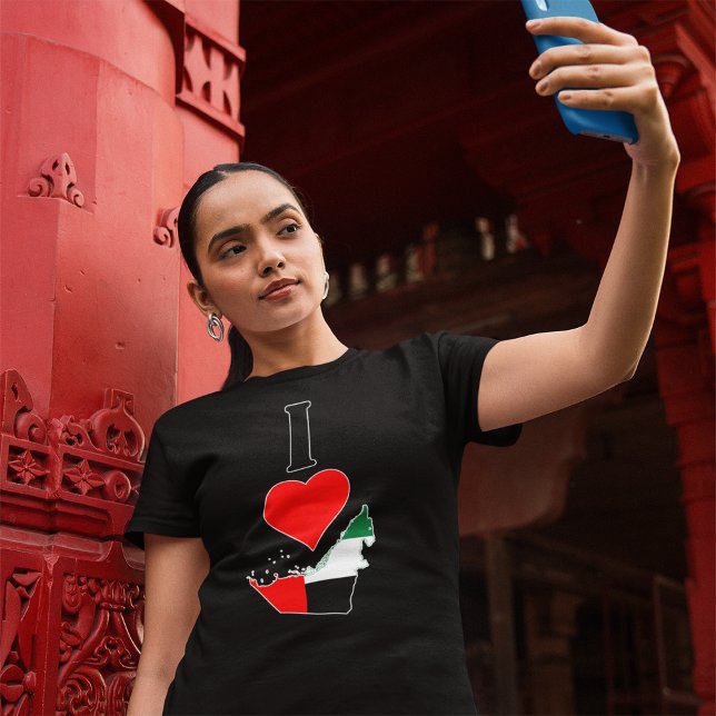 I Love UAE I Heart United Arab Emirates Flag Map T-Shirt (Creator Uploaded)