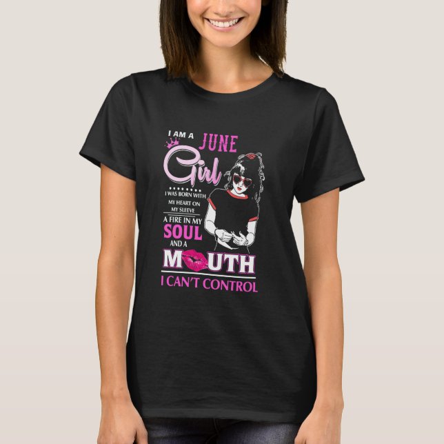 I M An June Women Queen Born In June T-Shirt (Front)