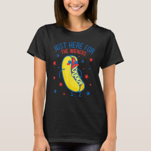 I m Just Here For The Wieners 4th Of July  Hot Dog T-Shirt