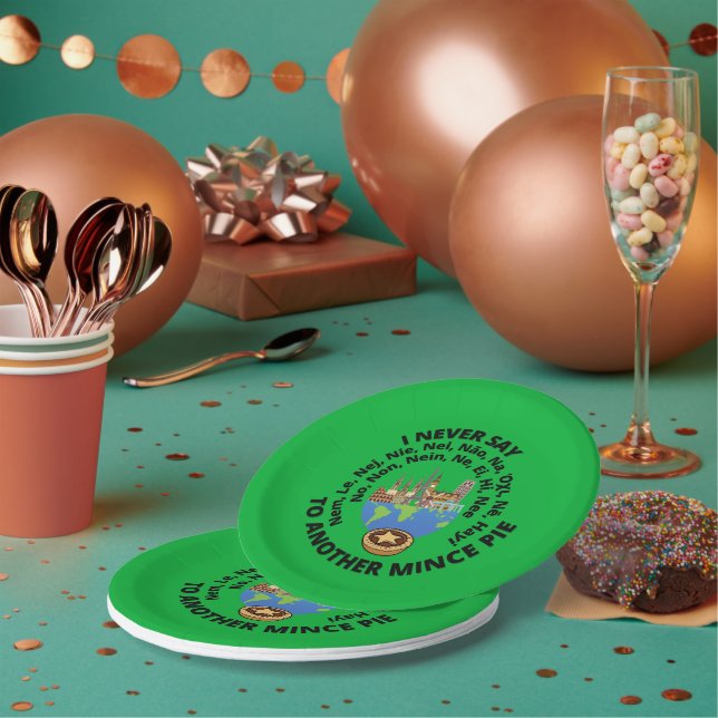 I Never Say No... To Another Mince Pie (Green) Paper Plate (Multi)