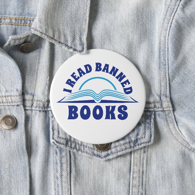 I read banned book blue text design 10 cm round badge (In Situ)