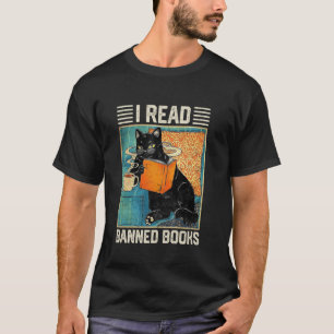 I Read Banned Books Funny Black Cat Reader Bookwor T-Shirt