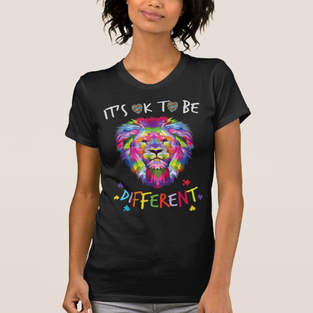 I See Your True Colours  Lion Autism Awareness Day T-Shirt (Front)