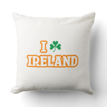 "I [SHAMROCK] IRELAND" Throw Pillow