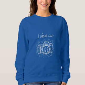 I Shoot Cats - Funny Cat Photography Sweatshirt