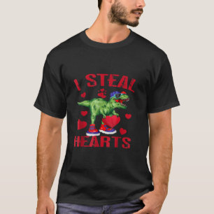 I steal hearts T-Shirt