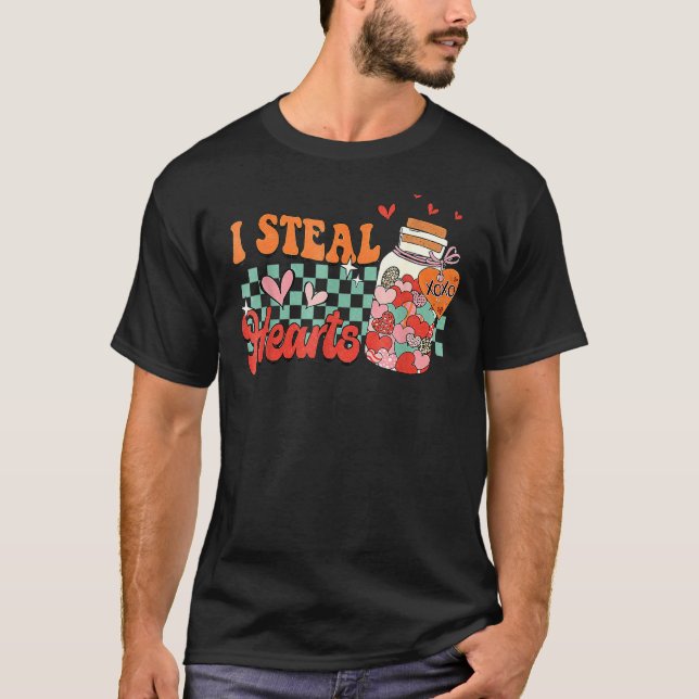 I Steal Hearts Xoxo Retro Groovy Valentines Day Dr T-Shirt (Front)