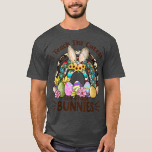 I Teach The Cutest 5th Grade Bunnies Teacher Easte T-Shirt
