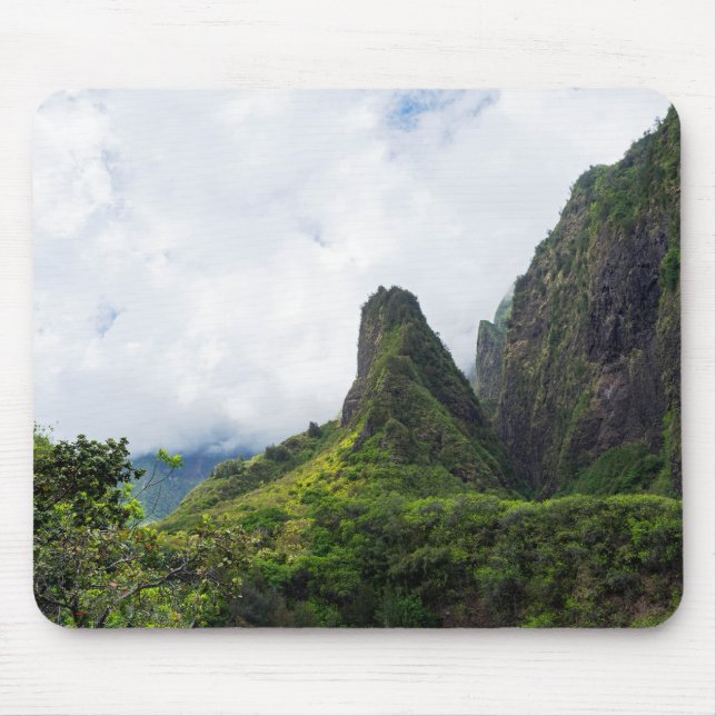 iao needle state monument in maui hawaii mouse pad (Front)