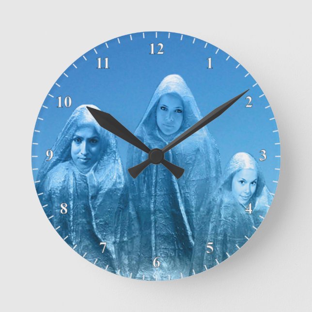 Ice Blue Sky  Round Clock (Front)