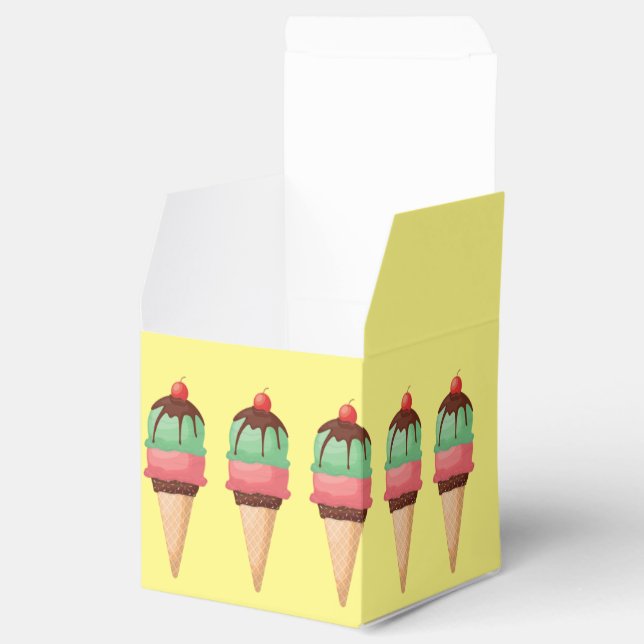 Ice Cream Cones Favour Box (Opened)
