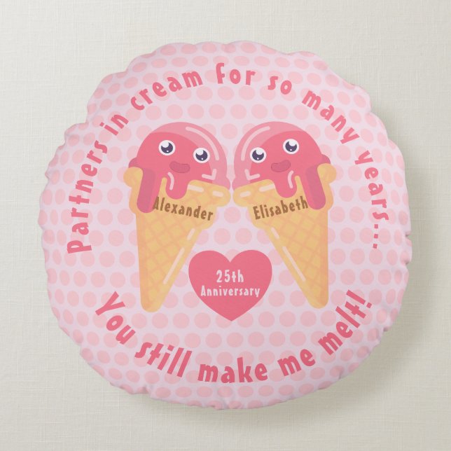 Ice Cream Scoops Cute Romantic Valentine's Day Round Cushion (Front)