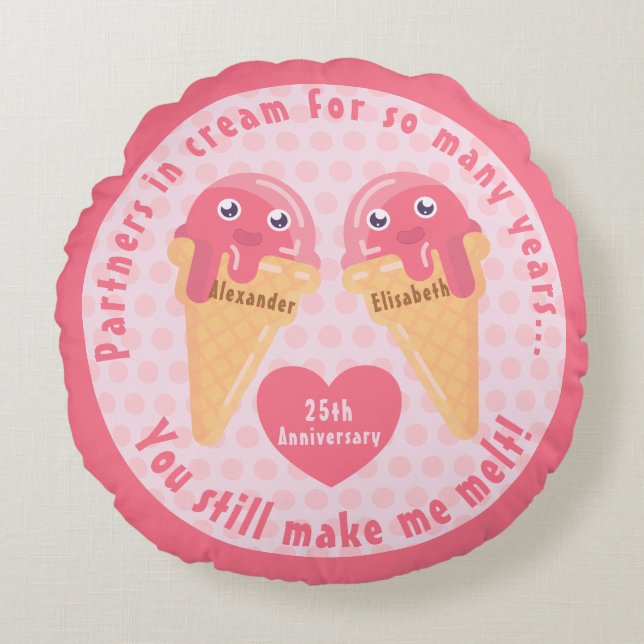 Ice Cream Scoops Cute Romantic Valentine's Day Round Cushion (Front)