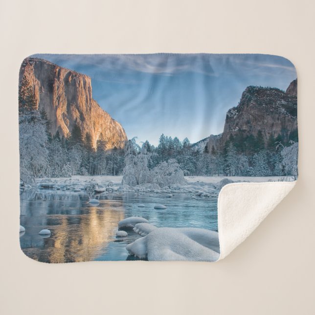 Ice & Snow | Rime Ice in Yosemite Valley Sherpa Blanket (Front (Horizontal))