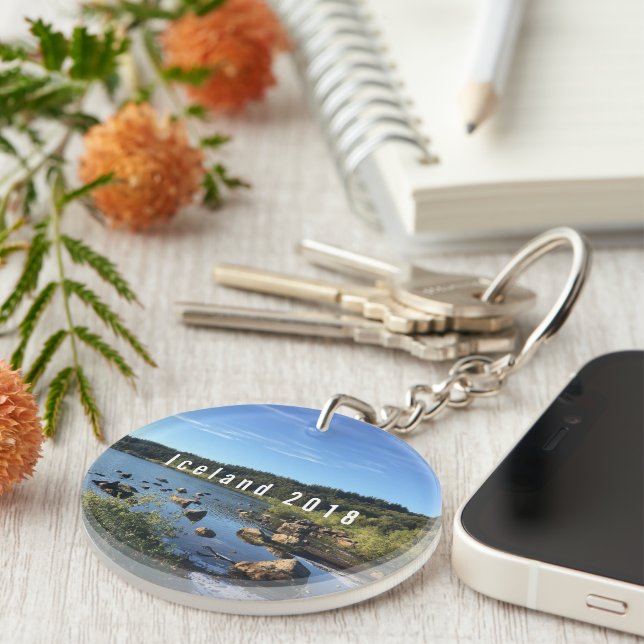 Iceland - Personalised keychain (Front Right)