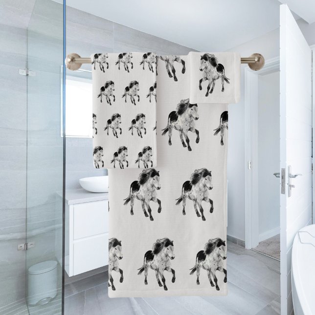 Icelandic horse in motion bath towel set (Creator Uploaded)