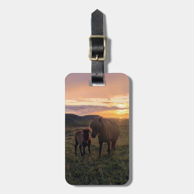 Icelandic horses - luggage tag (Front Vertical)