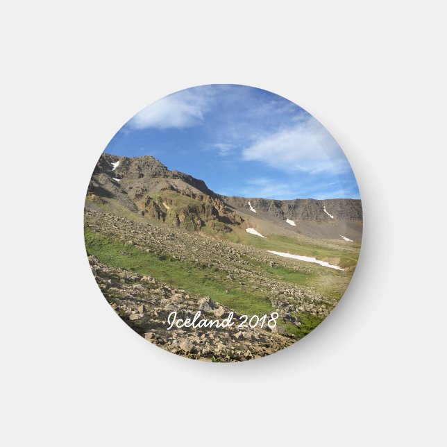 Icelandic landscape magnet (Front)