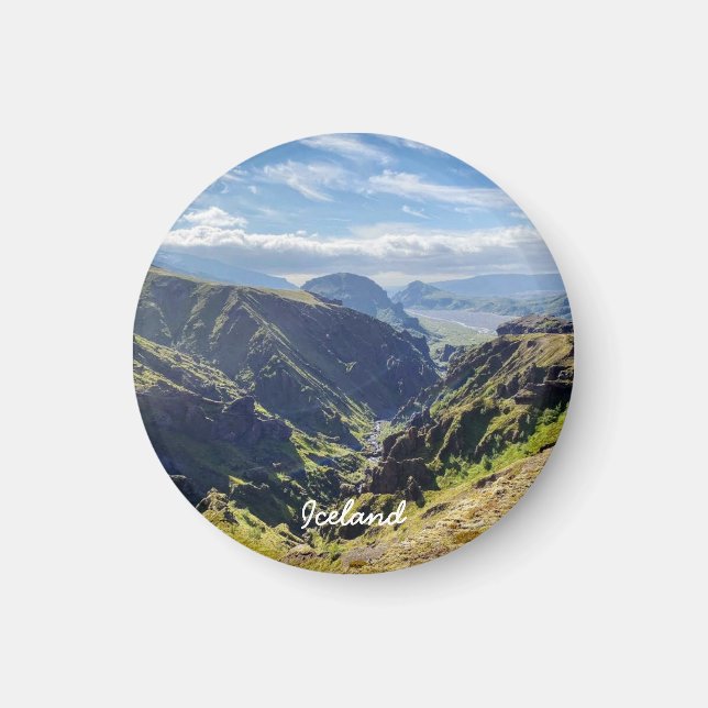 Icelandic landscape magnet (Front)