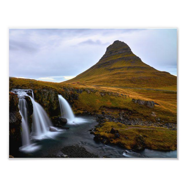Iconic Kirkjufell Iceland photo enlargement (Front)