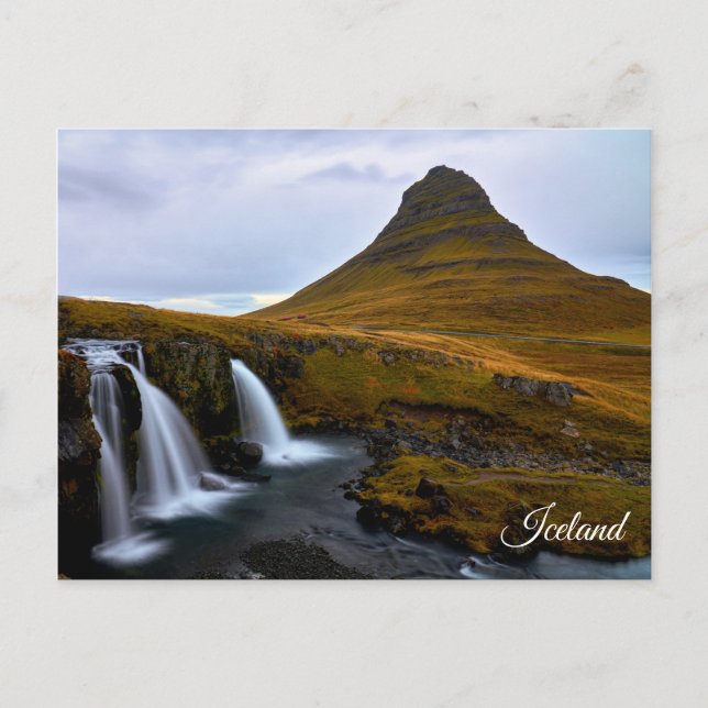 Iconic Kirkjufell Iceland souvenir postcard (Front)