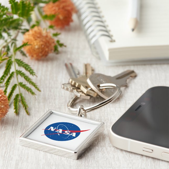 Iconic NASA Prestige Square Keychain (metal, L/S) (Side)