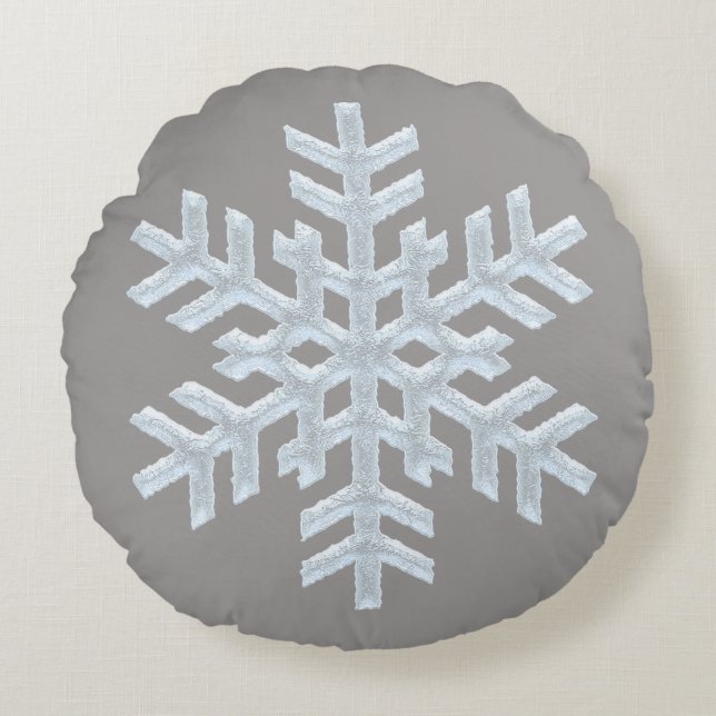Icy White Frozen Snowflake Elegant Christmas Grey Round Cushion (Front)