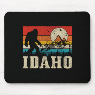 Idaho Bigfoot Vintage Mountains Hiking Camping Hun Mouse Pad