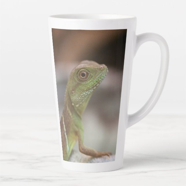Iguana kiss  latte mug (Right)