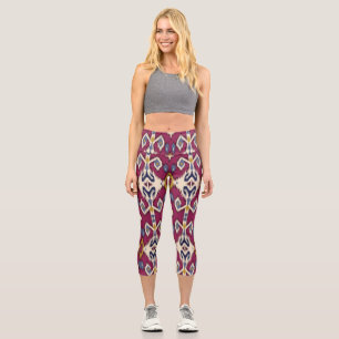 Ikat Chevron: Ethnic Elegance Capri Leggings