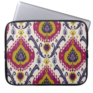 Ikat seamless pattern background Traditional patte Laptop Sleeve