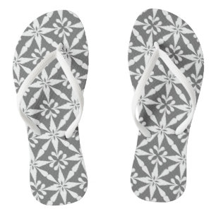 Ikat Star Pattern - Grey / Grey and White Thongs