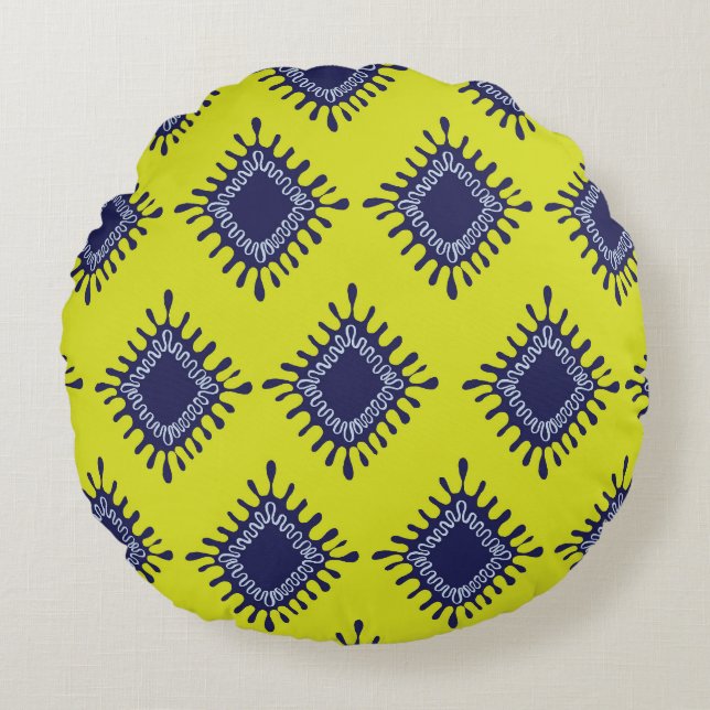 Ikat Tribal: Stylish Modern Pattern. Round Cushion (Front)