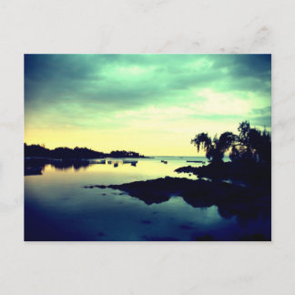 ile paradisiaque - by night postcard