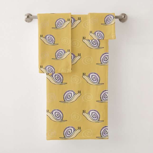 Illustrated Snails and Swirls Pattern Bath Towel Set (Insitu)