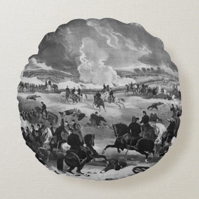 Illustration of the Battle of Gettysburg Round Cushion (Front)