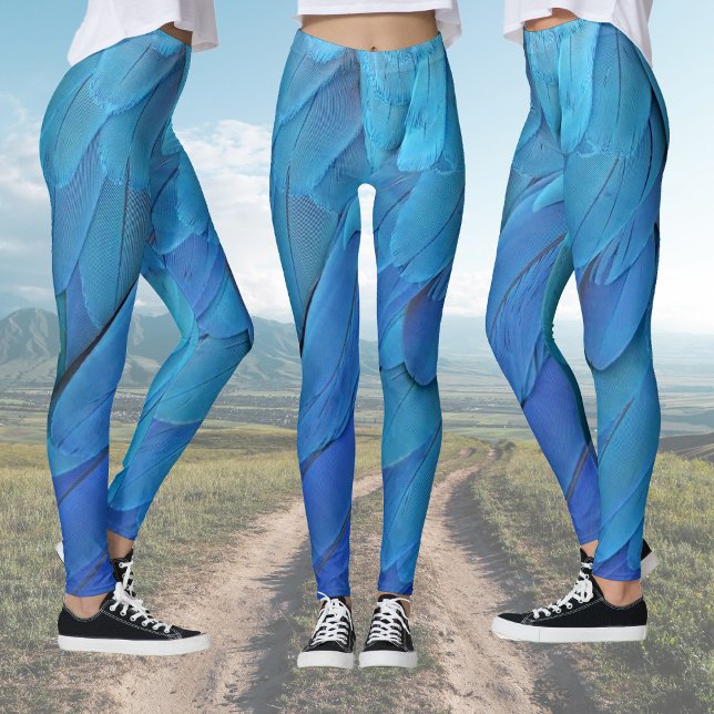 I'm blue - parrot feathers close up  leggings (Creator Uploaded)