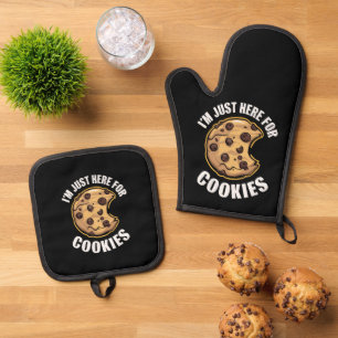 I'm Just Here For The Cookies Funny Christmas Oven Mitt & Pot Holder Set