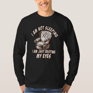 I'm Not Sleeping I'm Just Resting My Eyes Vintage  T-Shirt