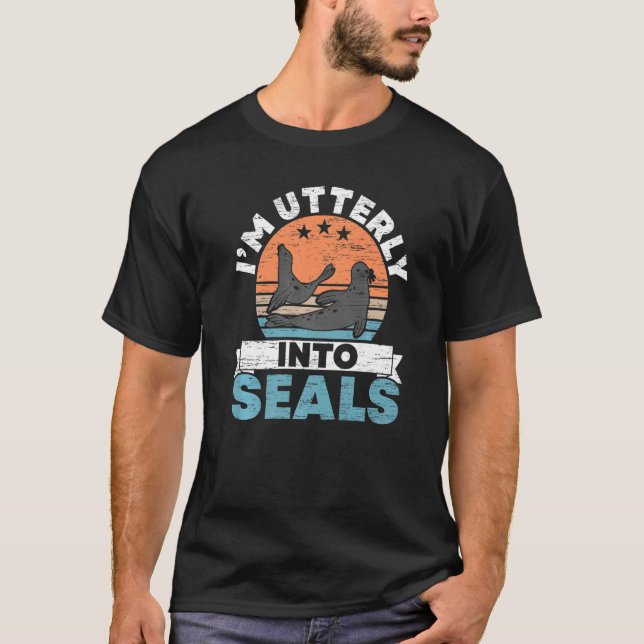 I'm Utterly Into Seals Underwater Animal Marine Bi T-Shirt (Front)