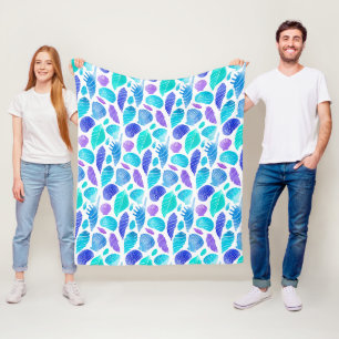 Immerse Yourself in the Seashell Collection on our Fleece Blanket