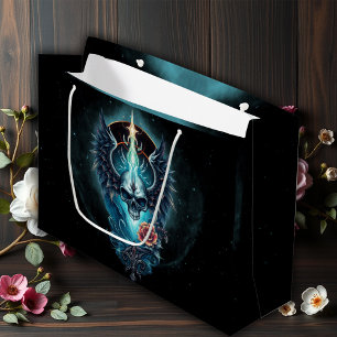 Impressive, realistic skull,  large gift bag