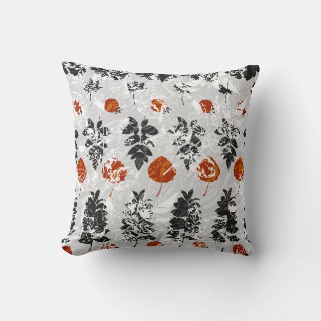 Imprint leaves: symmetrical seamless pattern. cushion (Front)
