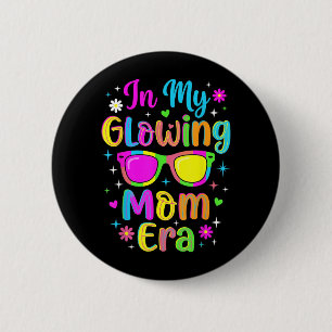 in Glowing Mum Era Retro Groovy Colourful Tygraphy 6 Cm Round Badge