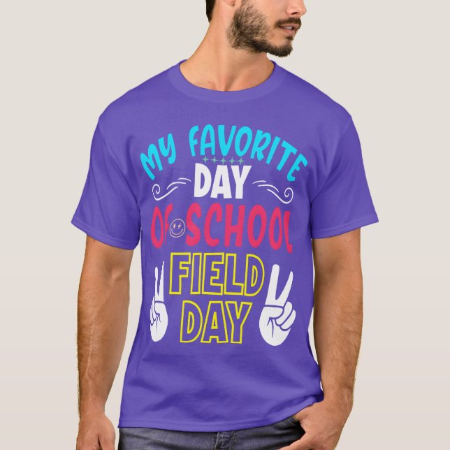 In My Field Day Era Groovy Field Day gift T-Shirt (Front)