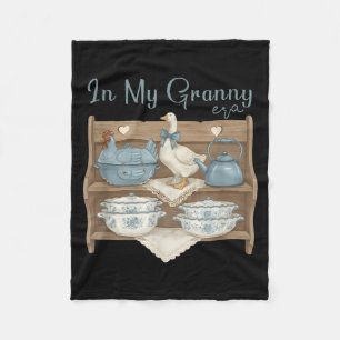 In My Granny Era,vintage Thrifty Goose Kitchen Gra Fleece Blanket